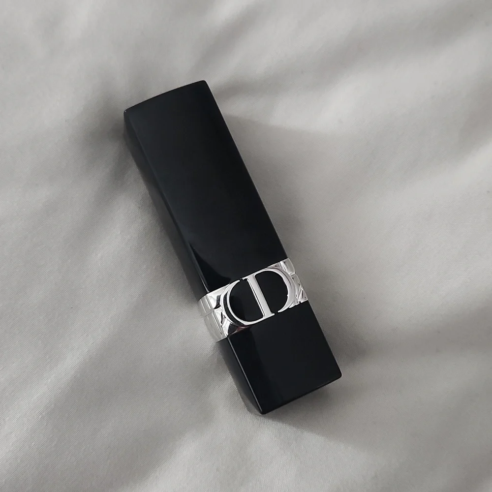 Rouge Dior Lipstick – Shade 999 Velvet